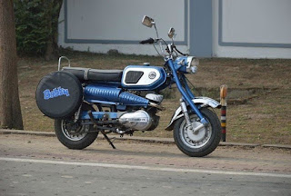 Rajdoot Motorcycle which was launched via Bobby movie