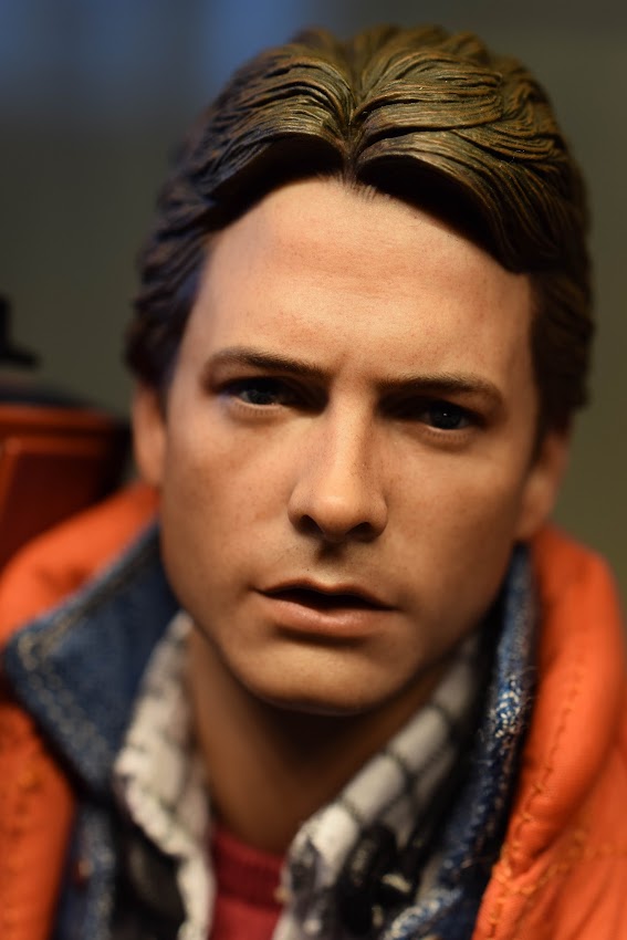 [Hot Toys] Back To The Future: Marty McFly - LANÇADO! - Página 4 DSC_3118batman