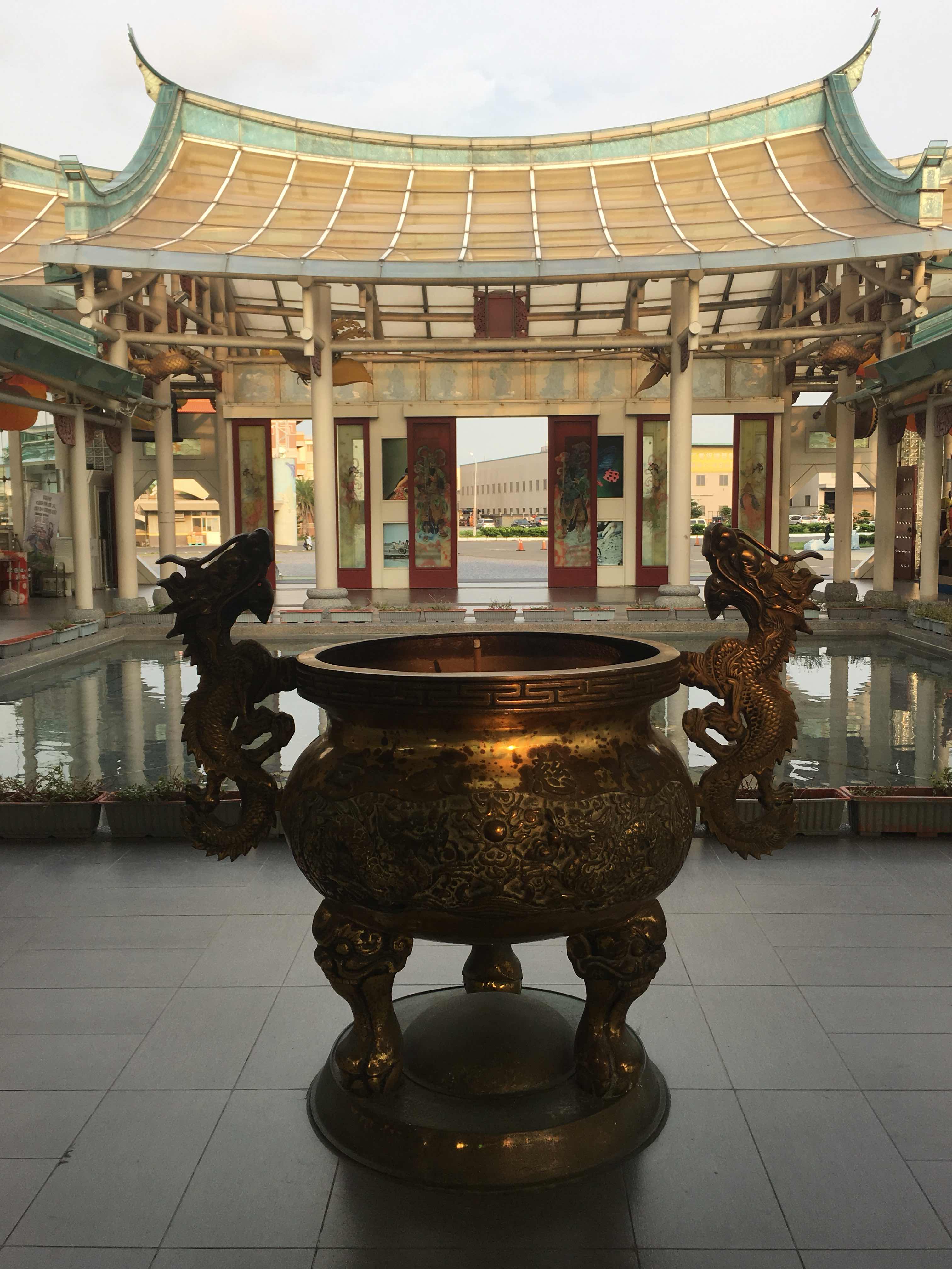 Glass Mazu Temple 玻璃媽祖廟, lukang, changhua, taiwan