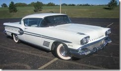 1958PontiacBonneville_01_700