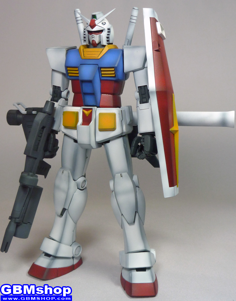 Bandai 1/100 MG Gundam ver 2.0