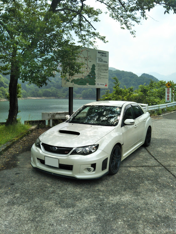 インプレッサ WRX STIのユタさんが投稿したカスタム事例の投稿画像1枚目