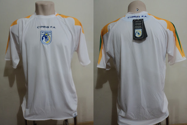 2010 - FIXO - Novas Camisas da Coleção - Parte XIV - Página 37 Selecao_chipre