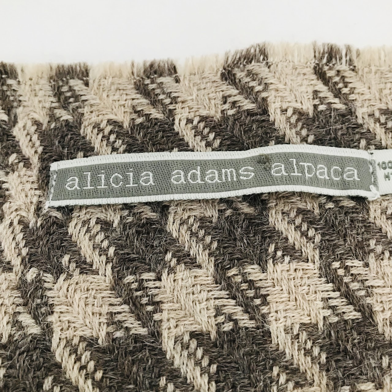 Alicia Adams Alpaca Houndstooth Scarf