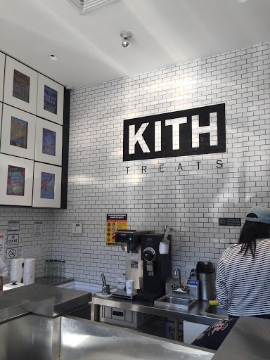 Clothing Store «Kith Brooklyn», reviews and photos, 233 Flatbush Ave, Brooklyn, NY 11217, USA