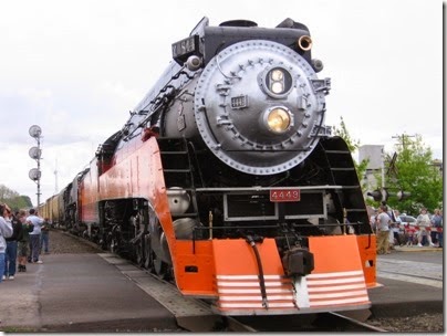 IMG_6391 Southern Pacific #4449 at Centralia on May 12, 2007