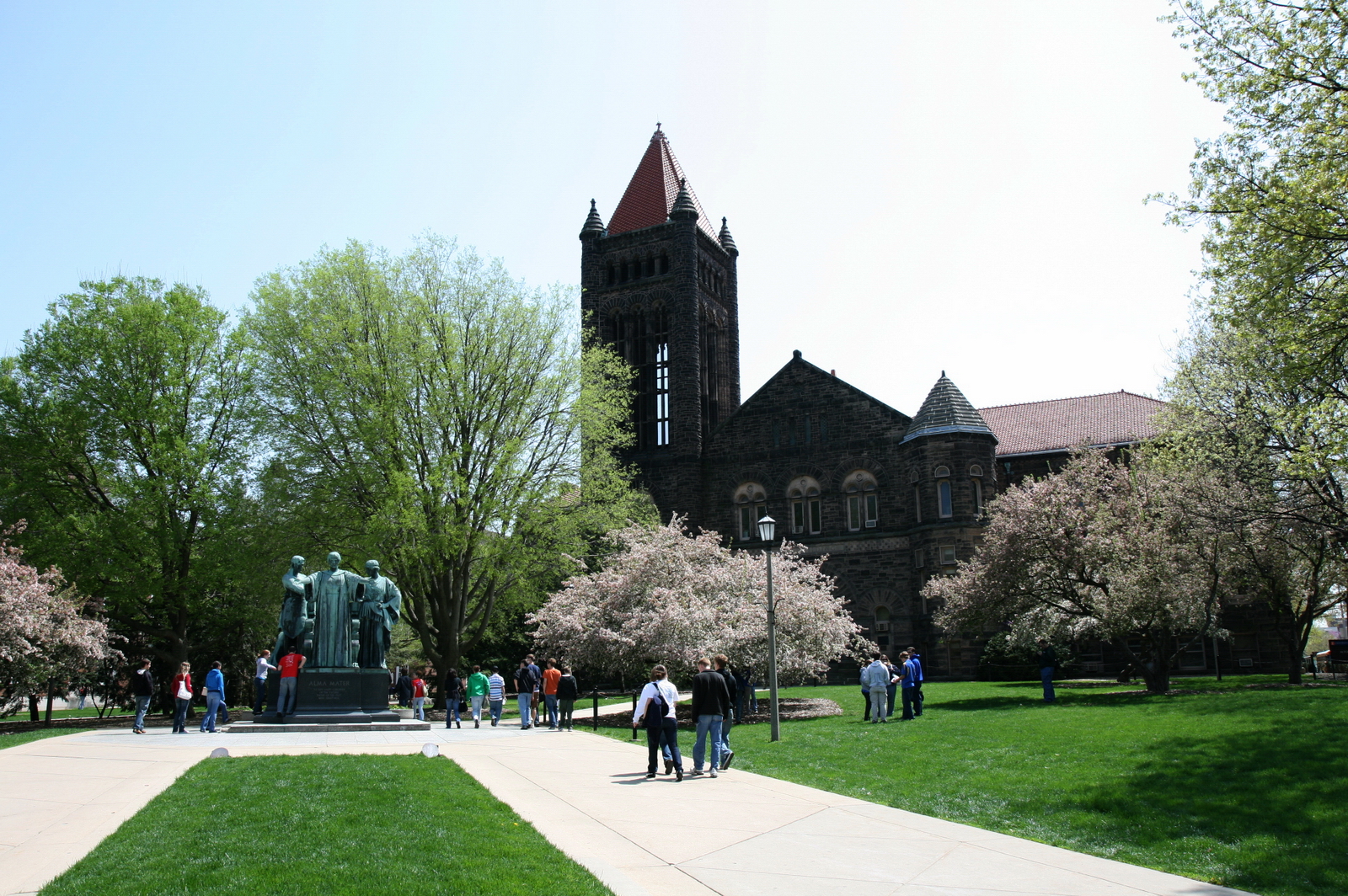 파일:external/upload.wikimedia.org/Altgeld_Hall_in_Spring.jpg