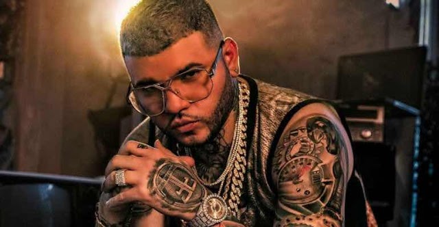 Farruko es apresado por presunto contrabando de dinero