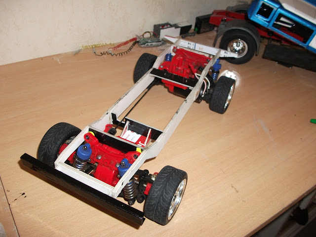 Un 4x4 défender pour RC DSCF1862