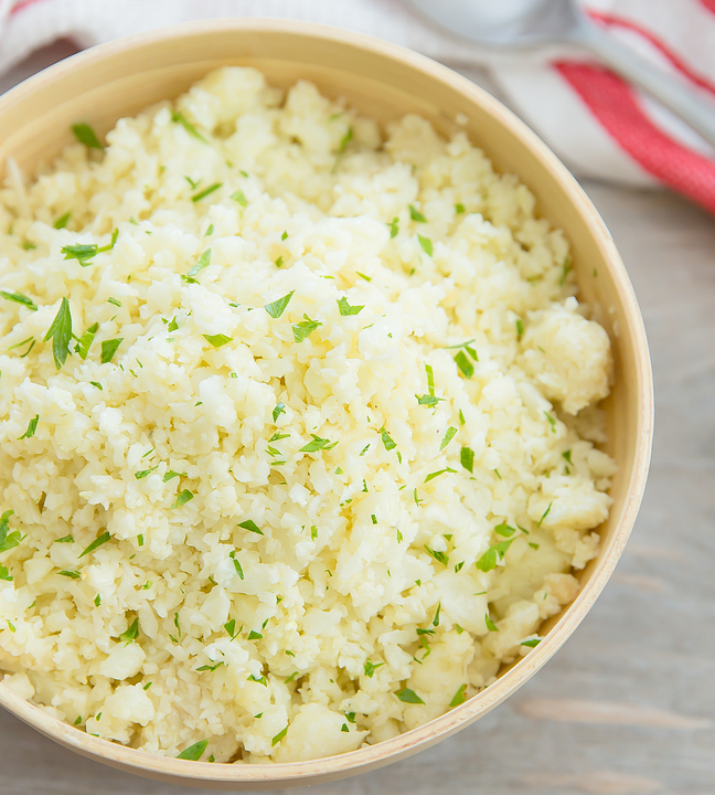 overhead photo of cauliflower rice