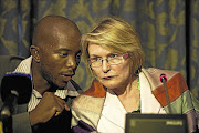 DA leader Mmusi Maimane reacted swiftly to the tweets by Helen Zille.