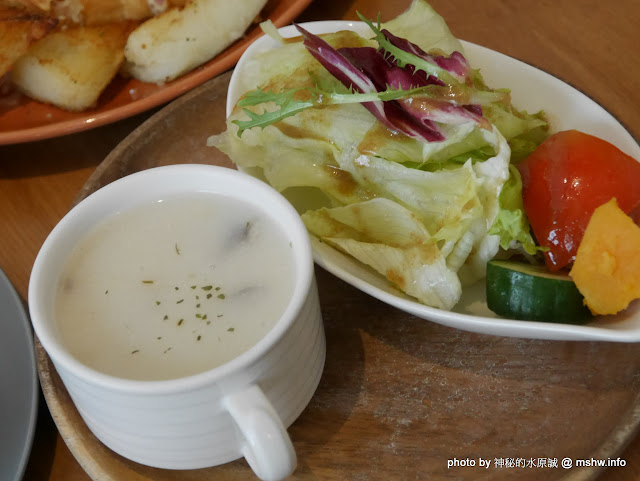 【食記】台北Pond Burger Cafe 早午餐.漢堡.輕食@信義國際會議中心&世界貿易中心-捷運MRT台北101/世貿 : 食材新鮮,口味創新,下午茶也能享受美味私房漢堡 下午茶 信義區 區域 午餐 台北市 咖啡簡餐 捷運美食MRT&BRT 早餐 晚餐 漢堡 甜點 糕餅烘培 美式 西式 輕食 飲食/食記/吃吃喝喝 