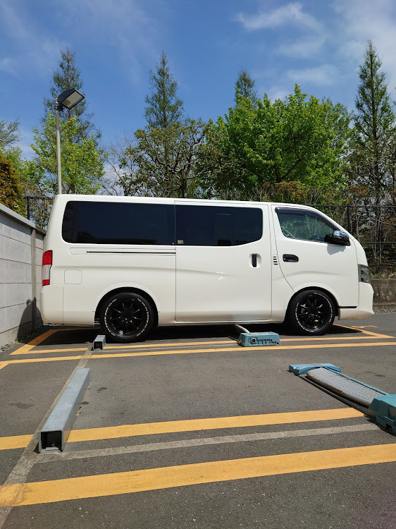 NV350キャラバンのコロナウィルス終息を願う・春の交通安全週間に関するカスタム事例の投稿画像1枚目