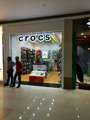 Crocs, TVH, Trichy Rd, Saravanampatty, Coimbatore, Tamil Nadu 641005, India, Shoe_Shop, state TN