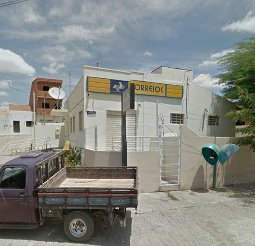 Correios - Mombaça, R. Jaime Benevides, 123 - Centro, Mombaça - CE, 63610-000, Brasil, Estação_de_Correios, estado Ceará