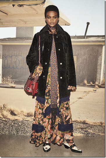 Look 32 - COACH 1941 PRE SPRING 2019