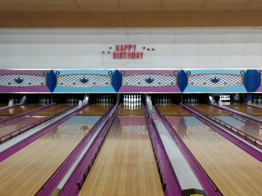 Bowling Alley «Parkland Bowl», reviews and photos, 5700 Silver Hill Rd, District Heights, MD 20747, USA