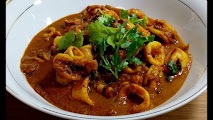 Sri Lankan Style Squid Curry Recipe | Spicy Cuttlefish