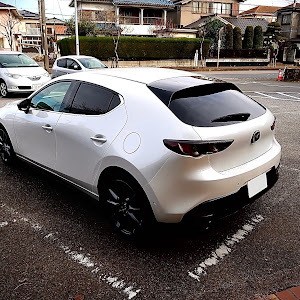 MAZDA3