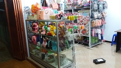Photos of Toko Yolanda Ollshop