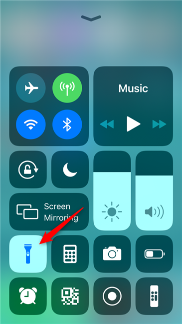 De zaklamp uitschakelen via het iPhone Control Center