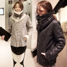 Pink東大門 率性韓風˙皮帶飾釦高領內刷毛外套(灰˙黑)