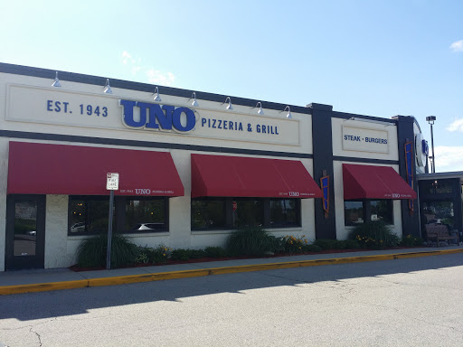 Restaurant «Uno Pizzeria & Grill», reviews and photos, 371 Putnam Pike #200, Smithfield, RI 02917, USA