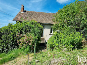 maison à Saint-Sauves-d'Auvergne (63)