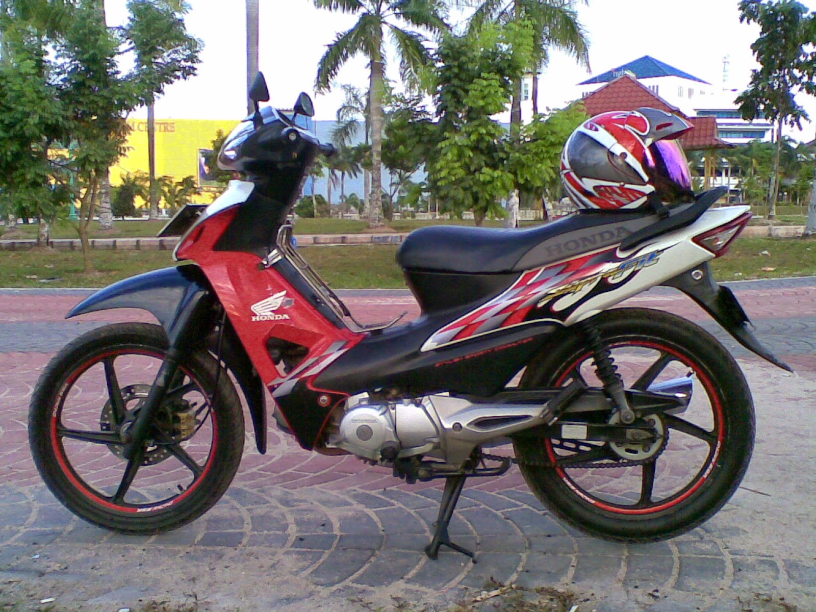 Supra Fit 2004 Modifikasi Trail - Thecitycyclist