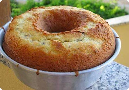 Leggi la notizia di lacucinadisusana su https://lacucinadisusana.blogspot.com.ar/2015/05/ciambellone-allo-yogurt-per-diabetici.html