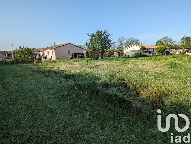 Vente terrain  822 m² à Saint-Seurin-sur-l'Isle (33660), 47 970 €