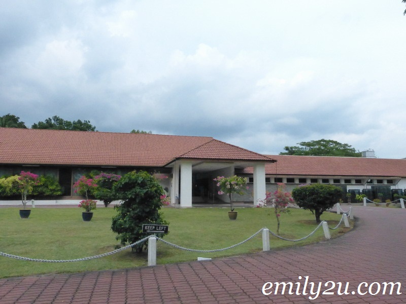 Dewan serbaguna bandar baru tambun