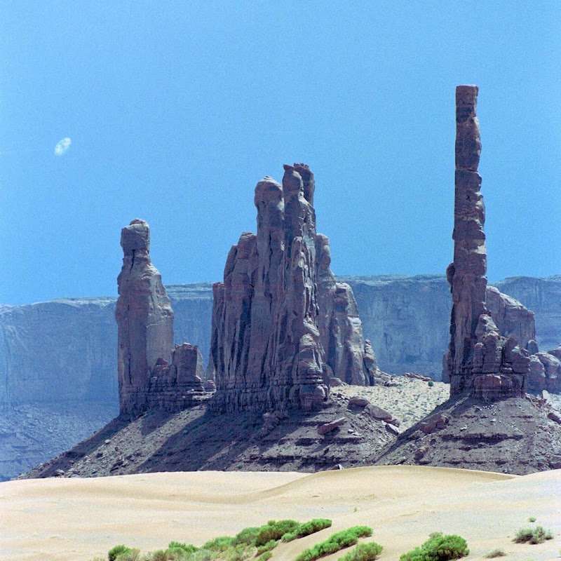 Pinnacles MonVal_13.jpg