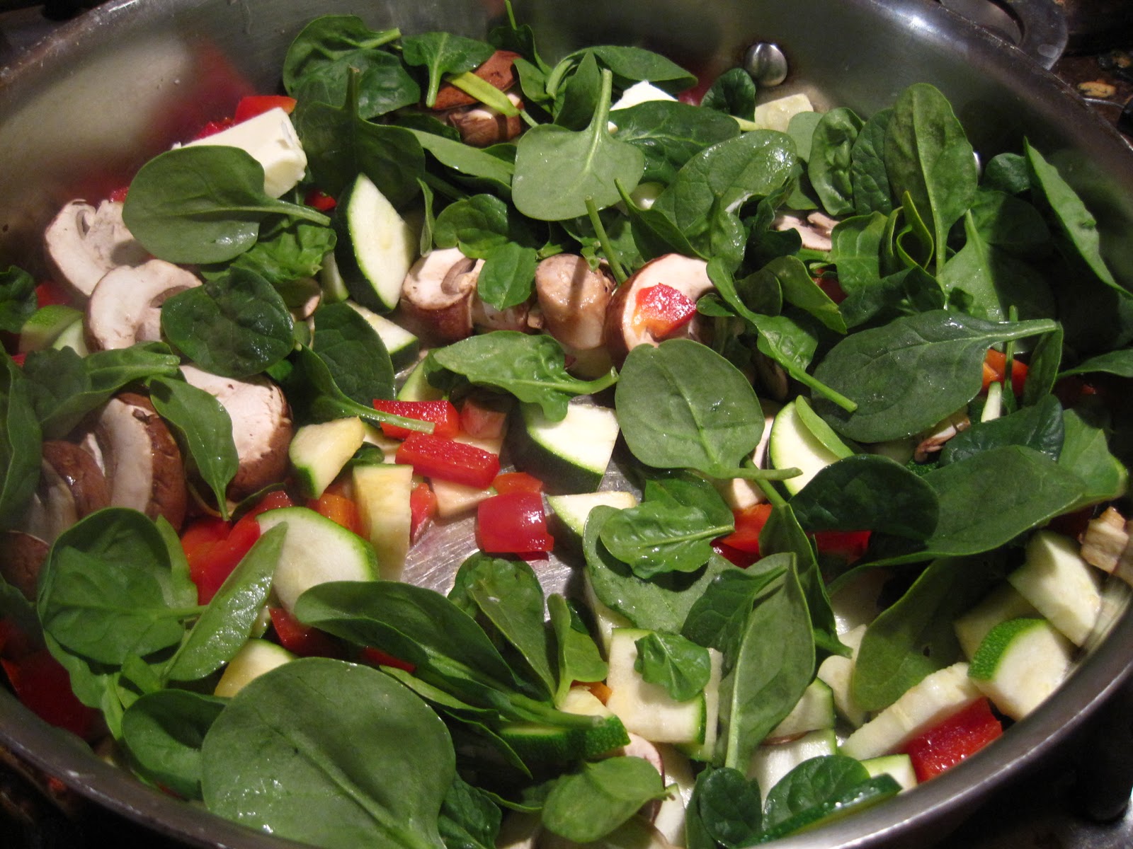 Make a rainbow of natural food coloring using vegetables