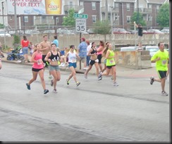 Cheryl on the way to the finish!