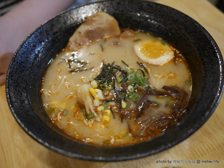 【食記】台中武士拉麵 ぶけ ラ一メン@西屯逢甲大學&逢甲夜市 : 武家風格輕豚骨,創意搭配新享受 區域 台中市 台式 夜市小吃 宵夜 小吃 拉麵 日式 晚餐 西屯區 飲食/食記/吃吃喝喝 麵食類 