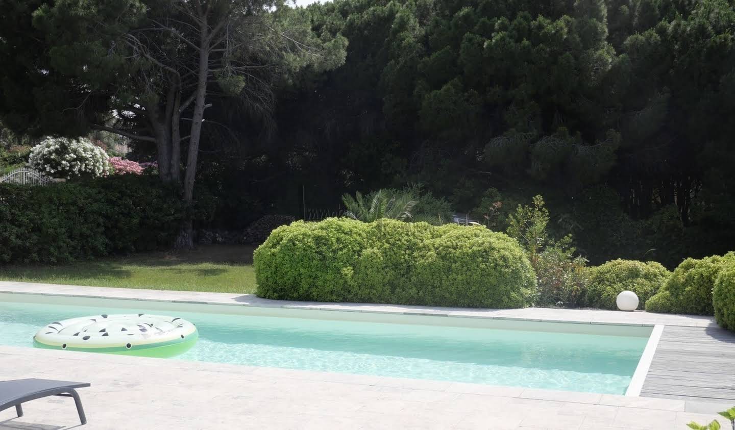 House with pool and terrace Saint-Florent