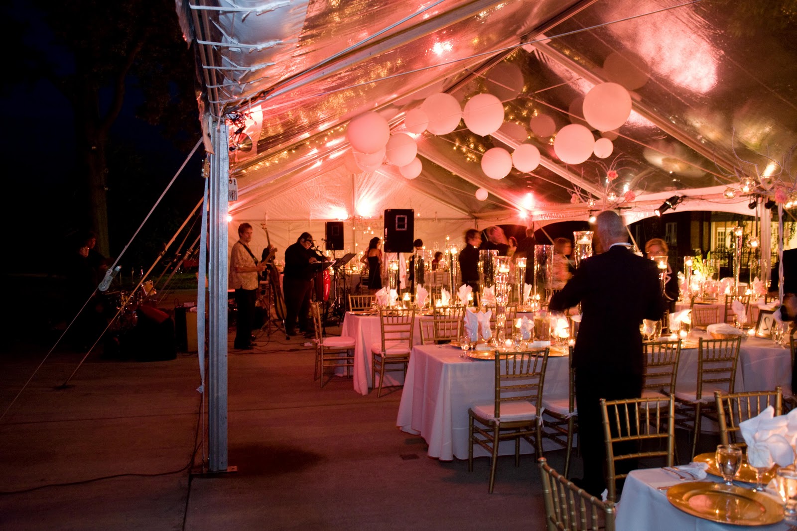 outdoor wedding reception.