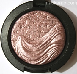 c_SmokyMauveOpalesseExtraDimensionEyeshadowMAC