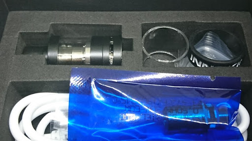 DSC 1998 thumb%25255B2%25255D - 【MOD】「Innokin iTaste MVP4 スターターキット」レビュー。ヴェポライザー＆4500mAhパワーバンクでお手軽充電器になるスターター！【電子タバコ/ガジェット】