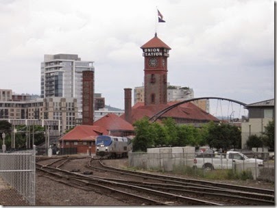 IMG_6188 Amtrak P42DC #199 at Union Station in Portland, Oregon on June 7, 2009