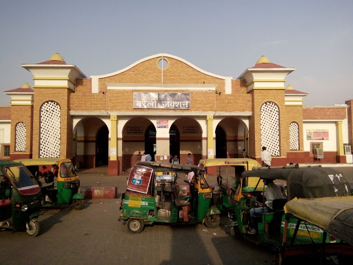 Bareilly, Station Rd, Civil Lines, Bareilly, Uttar Pradesh 243001, India, Train_Station, state UP