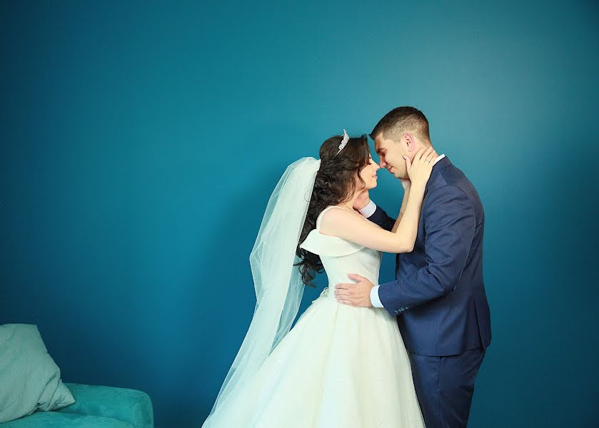 Wedding photographer Vladimir Nosulenko (mastervova). Photo of 21 September 2019