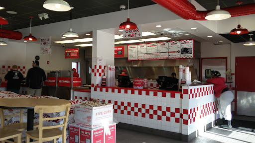 Fast Food Restaurant «Five Guys», reviews and photos, 560 Washington St, Middletown, CT 06457, USA