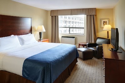 Photos of Holiday Inn and Suites Winnipeg Downtown