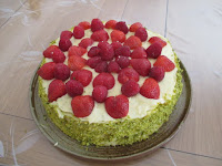 Gâteau mousseline aux fruits rouges