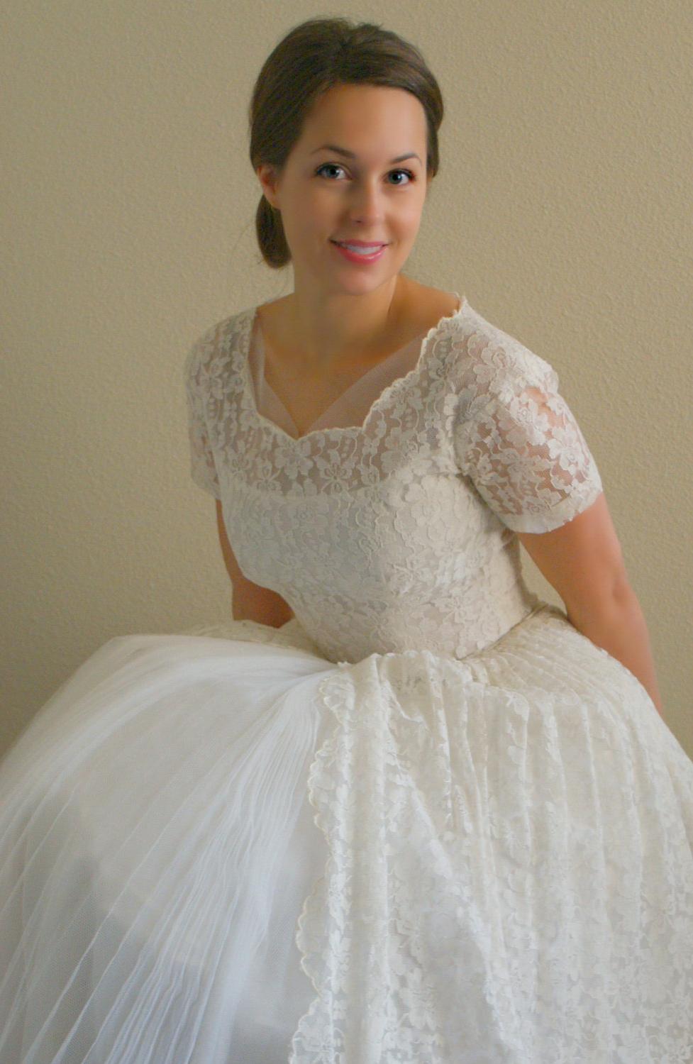 tulle wedding dress small