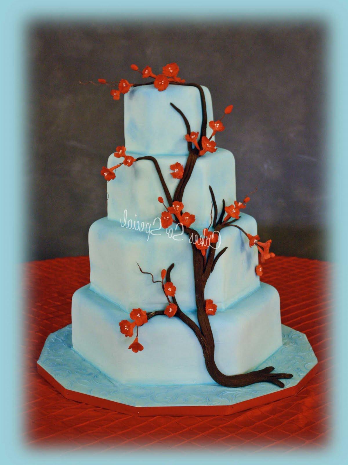 Light blue round wedding cake