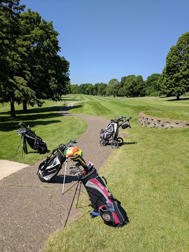 Golf Course «Hiawatha Golf Course», reviews and photos, 4553 Longfellow Ave, Minneapolis, MN 55407, USA