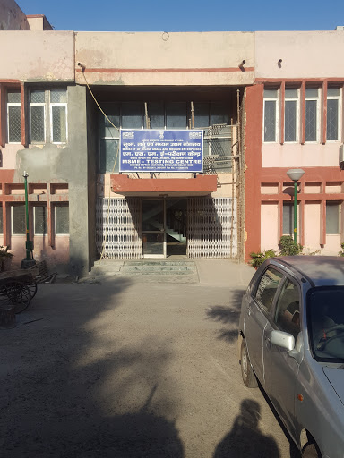 MSME Testing Center, MSME-TESTING CENTRE, GOVT. OFI NDIA, NEW DELHI SHAHEED CAPT. GAUR MARG, OKHLA, PHASE-III, New Delhi, Delhi 110020, India, Local_Government_Offices, state UP